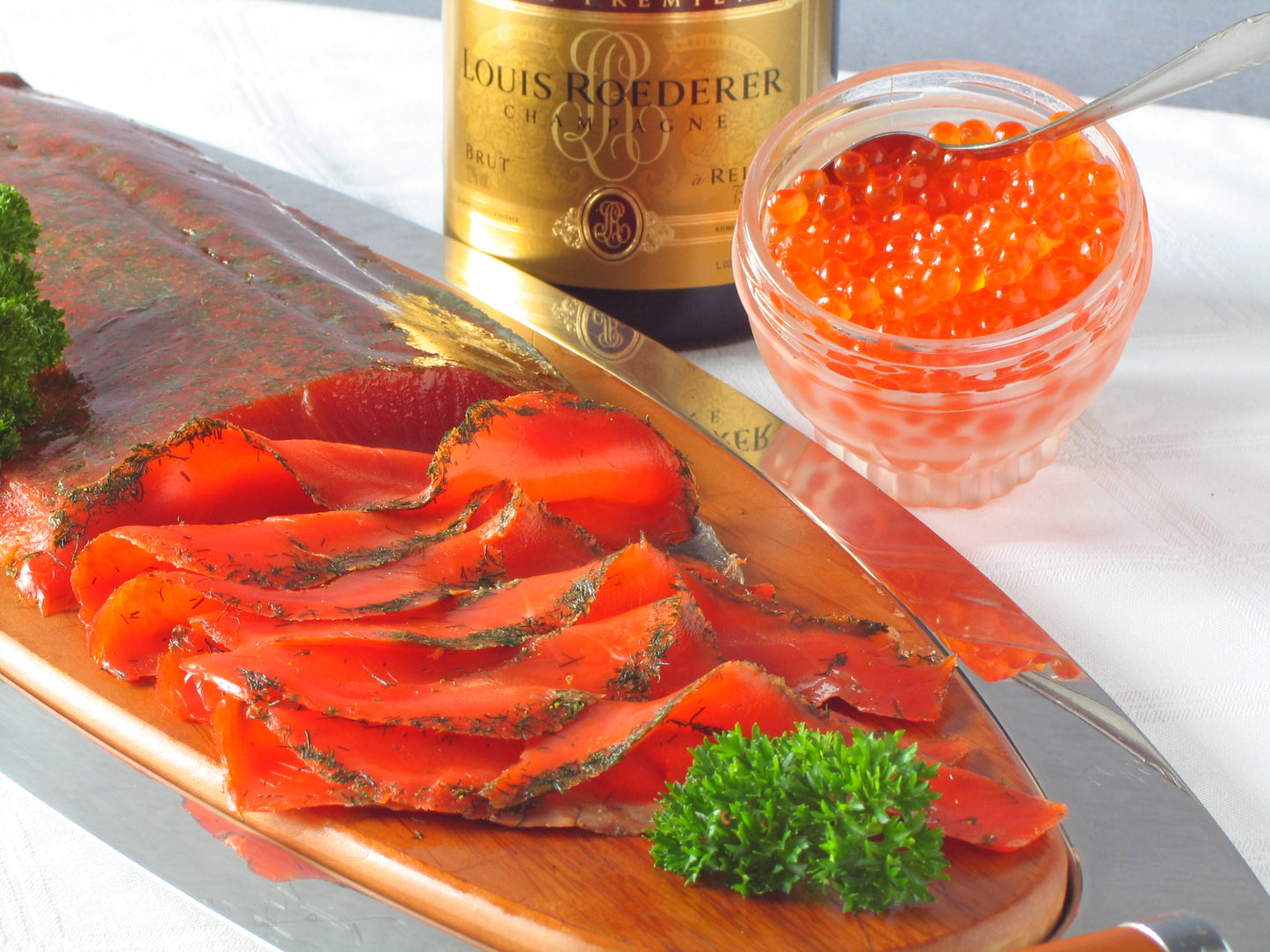 Youkon Wild Red Salmon Graved - whole side sliced
