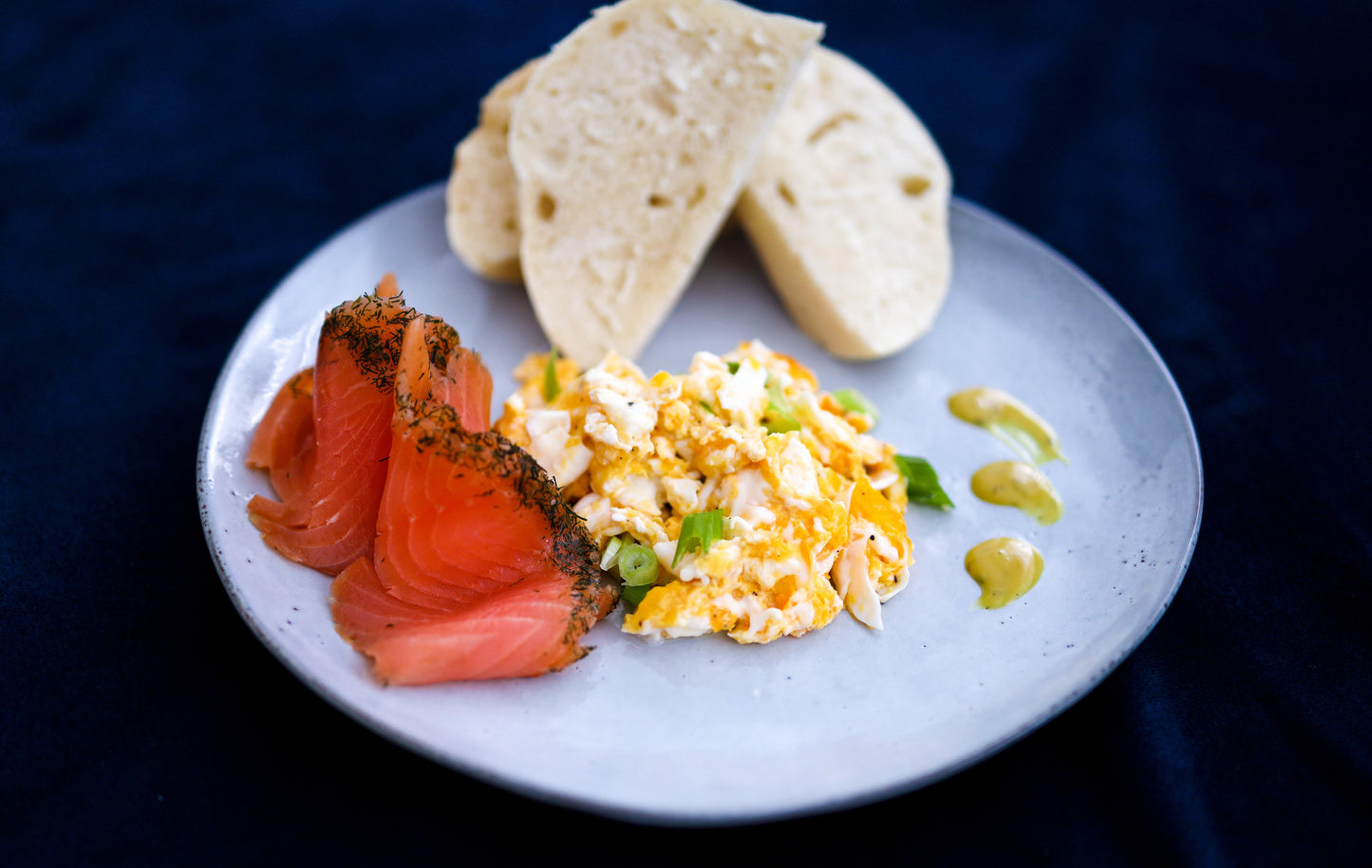 Youkon Wild Red Salmon Graved - whole side sliced